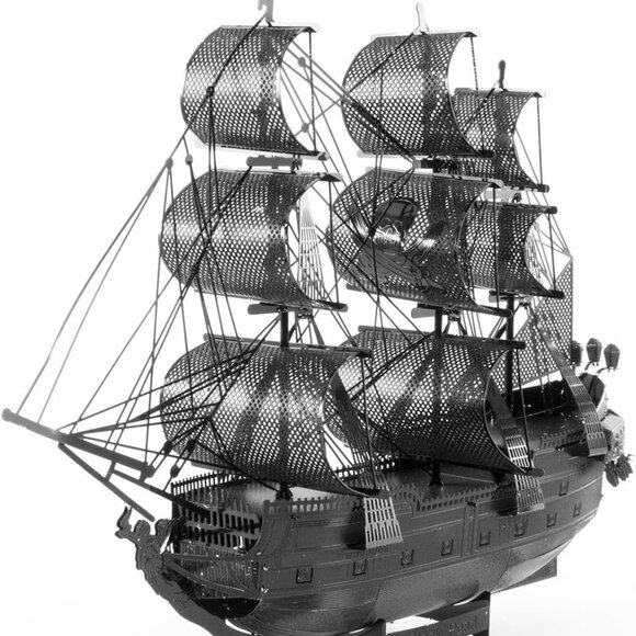 Fascinations Metal Earth Black Pearl Black Version Model Kit Steel Model ICX016B - Picture 4 of 7